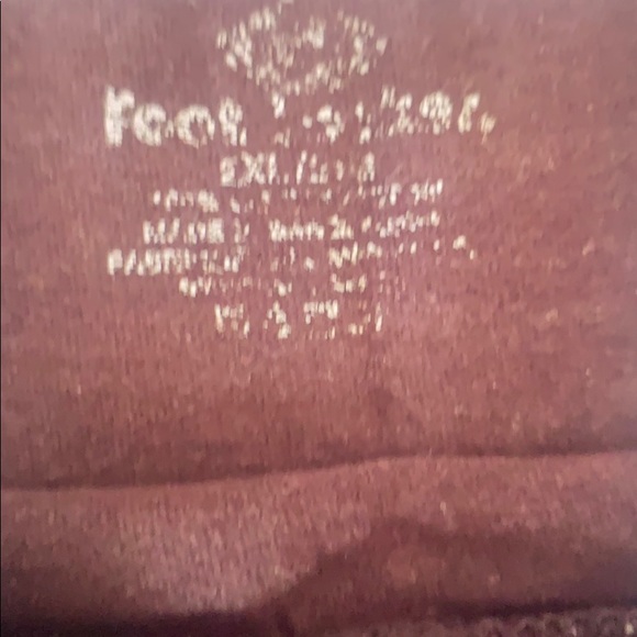 Vinatge NCAA footlocker tee - Picture 3 of 3